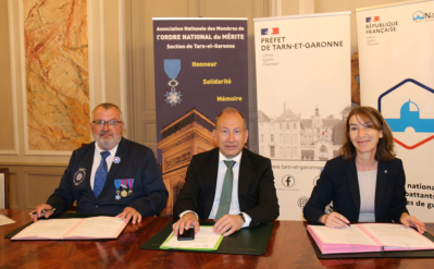 Signature de la Convention